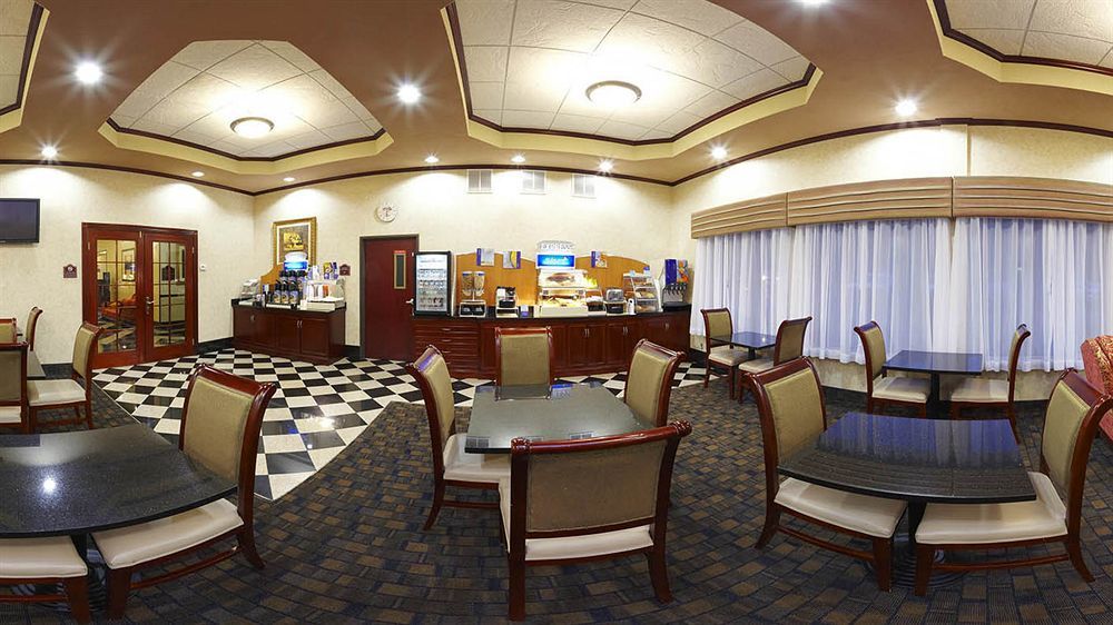 Holiday Inn Express Hotel & Suites Newton Sparta By Ihg מראה חיצוני תמונה
